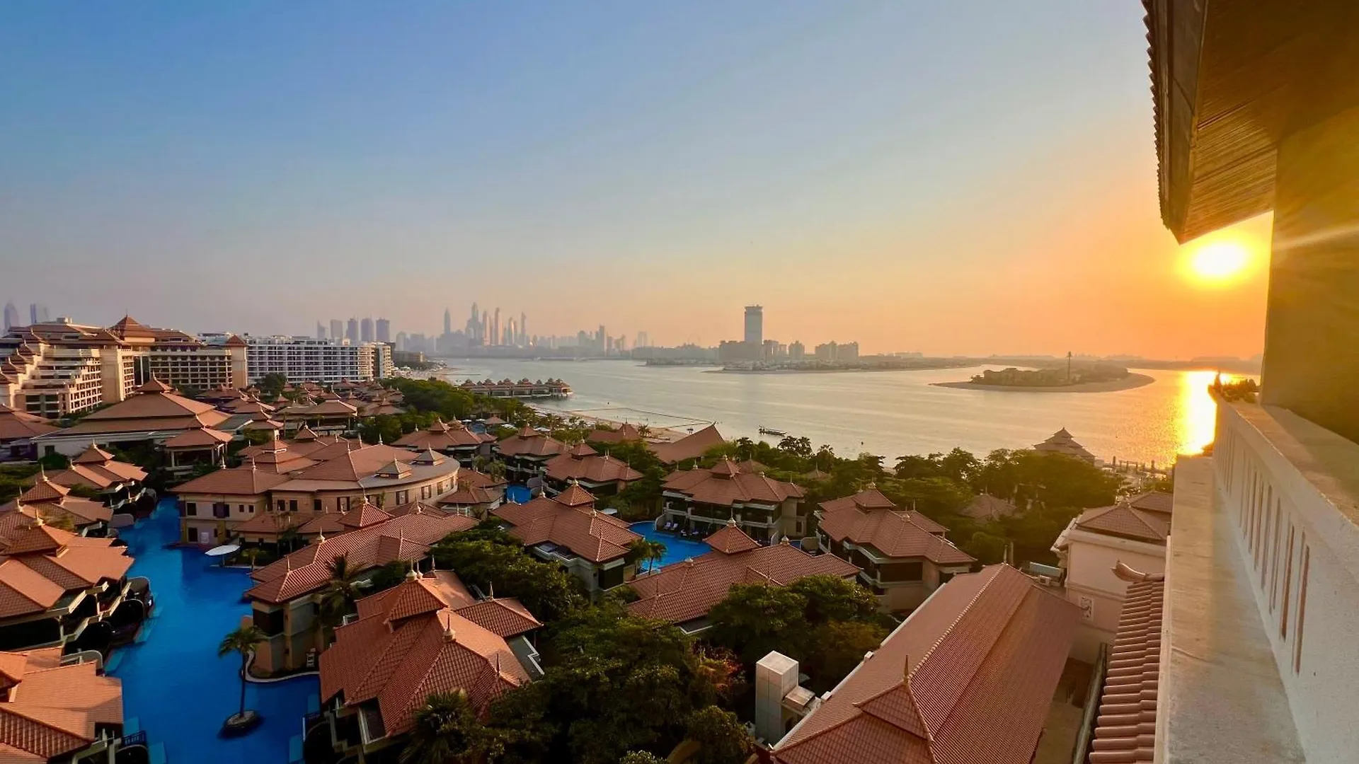 Apartment Palm Jumeirah, Studio, Fantastischer Meer-, Beach- Und Skyline Blick, Strand Dubai United Arab Emirates
